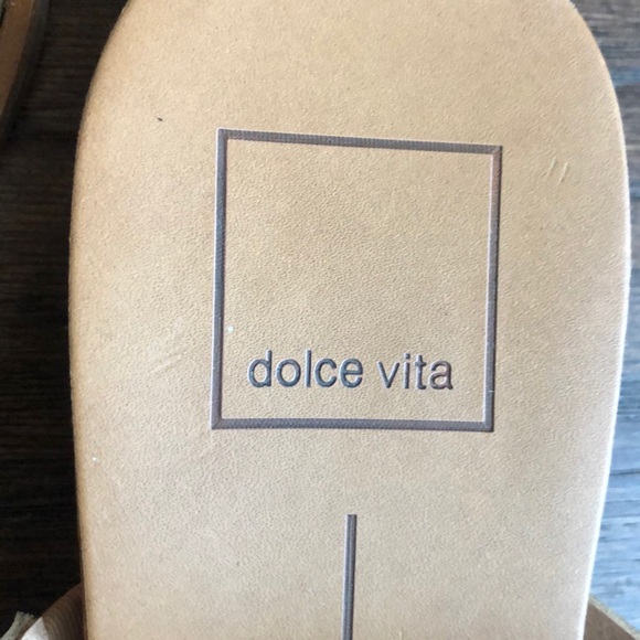 Dolce Vita Sandals - Picture 4 of 7